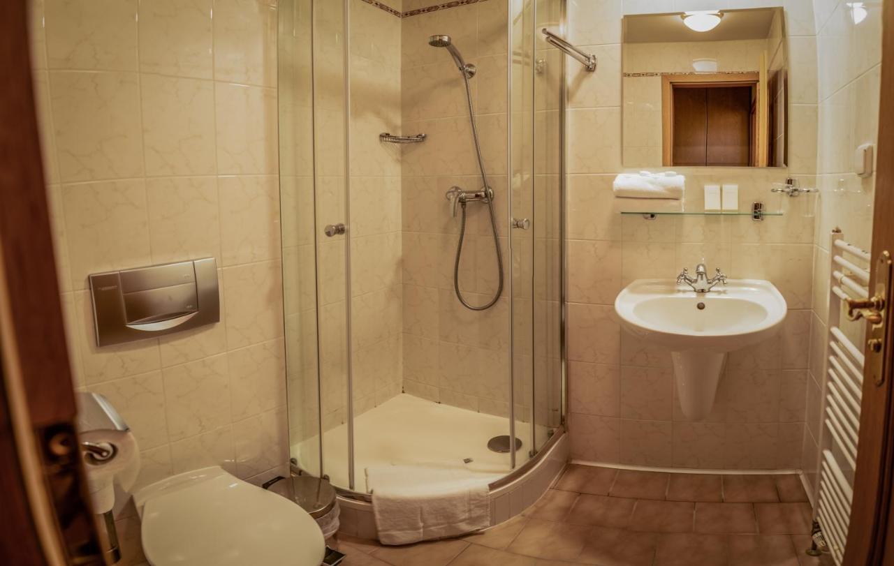 Hotel Brixen ハブリーチクーフ・ブロト エクステリア 写真