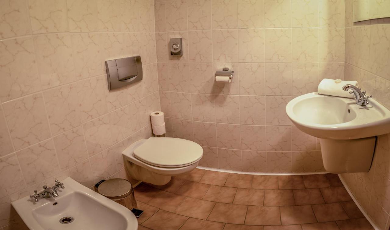 Hotel Brixen ハブリーチクーフ・ブロト エクステリア 写真