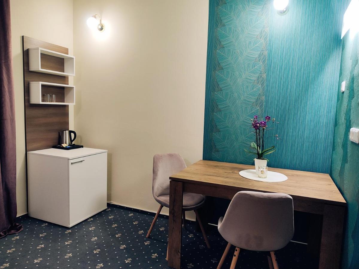 Hotel Brixen ハブリーチクーフ・ブロト エクステリア 写真