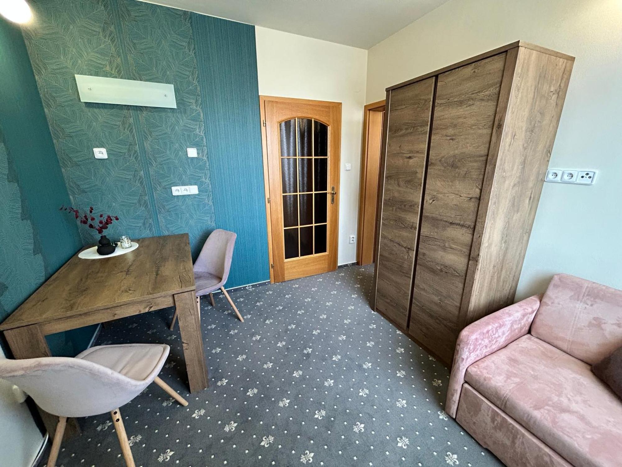 Hotel Brixen ハブリーチクーフ・ブロト エクステリア 写真
