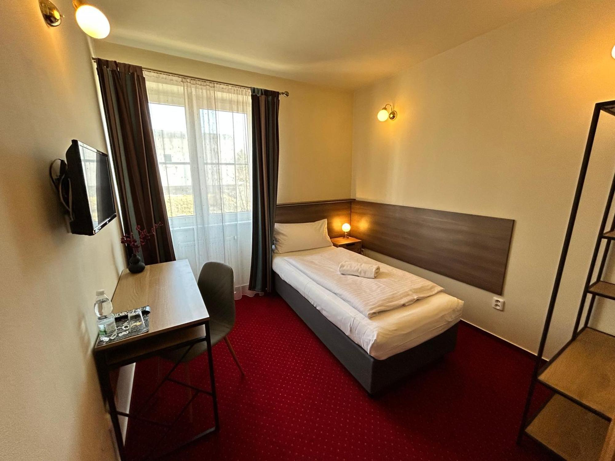 Hotel Brixen ハブリーチクーフ・ブロト エクステリア 写真